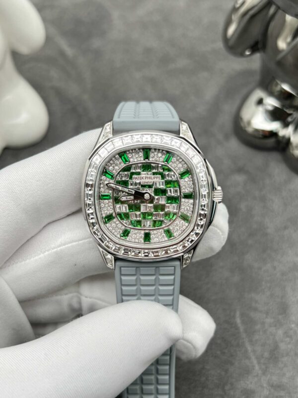 Patek Philippe Aquanaut 5062/450G-010 Aquanaut with Green Emeralds and Diamond