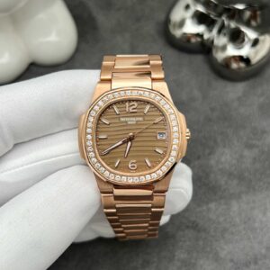 Patek Philippe Nautilus LADY 7010-1R-001 18k Rose Gold Diamond Bezel